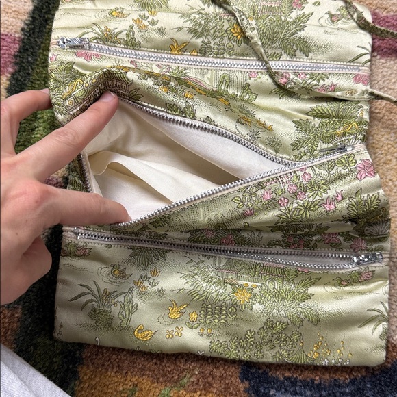 SATIN ROLL UP BAG - Picture 6 of 8